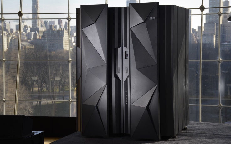 IBM “超體” Z13 誕生，服務移動平臺