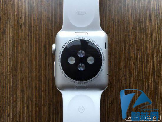 Apple Watch出新問(wèn)題 表帶無(wú)法鎖住