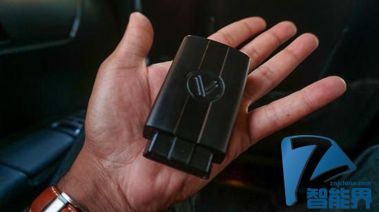 汽車秒變WiFi熱點(diǎn)，只需一個(gè)小黑盒