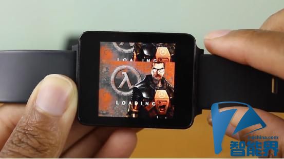 太牛了！Android Wear手表也能玩《半條命》