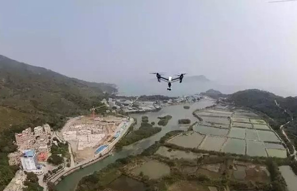 建筑工地上的新Boss 無(wú)人機(jī)上任是一種什么感覺(jué)呢