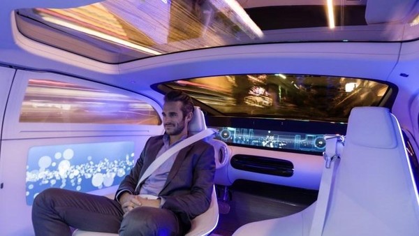 我想靜靜：智能汽車賣多少錢最合適？