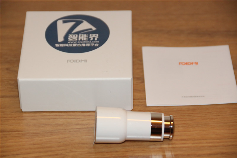 小身材、大作用，智能互聯(lián)、雙路充電---睿米車載藍(lán)牙播放器