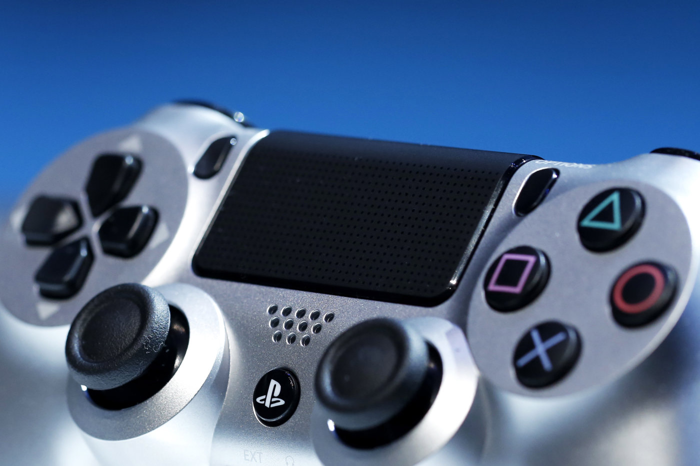「PS4.5」傳聞：更強(qiáng)的處理器，但要能跟現(xiàn)有版本的 PS4 和平共處