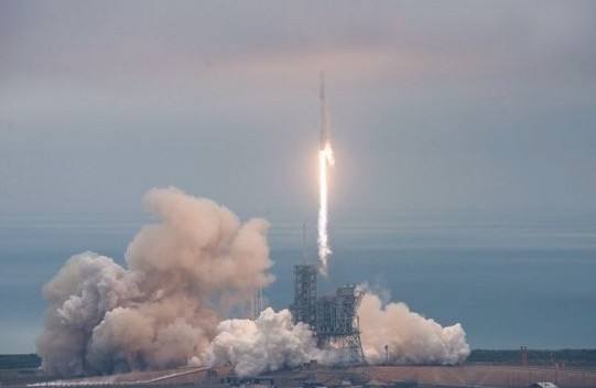 人類歷史首次！SpaceX成功發(fā)射“二手火箭”