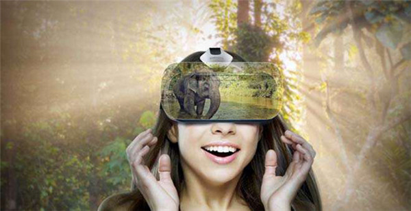 足不出戶亦可逛遍全球！eSmart見證VR智能娛樂硬件崛起