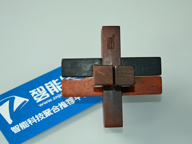 材質(zhì)名貴，弘揚傳統(tǒng)——匠藝魯班鎖