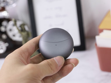 擁有“主從切換技術(shù)”的 Sanag J6 耳機，到底有多能打能扛？