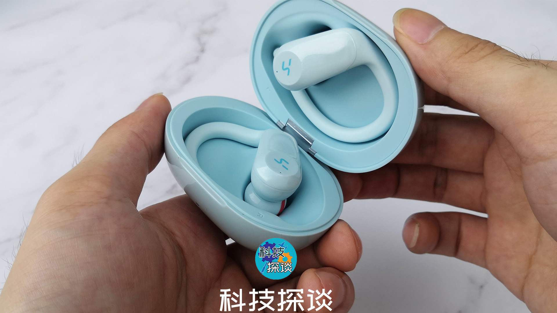 愛生活愛運(yùn)動(dòng)，超高顏值的哈氪覺醒無線藍(lán)牙耳機(jī)，真的狂甩不掉