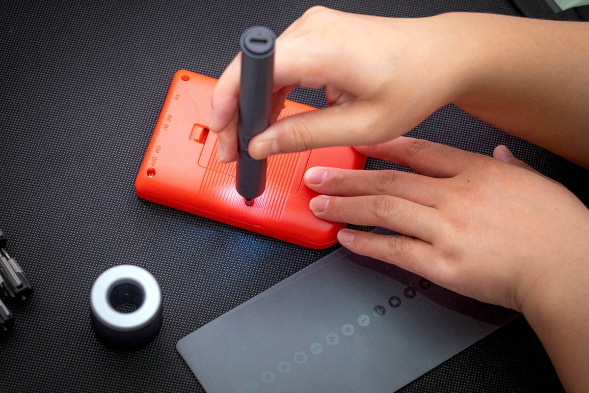 WOWSTICK PLAY電動螺絲刀：手機(jī)，家電，家具維修拆裝必備好工具