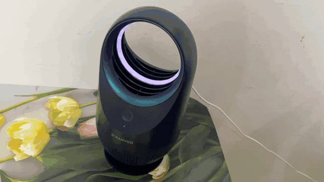 開啟的狀態(tài)下 手觸摸不會被電，安全