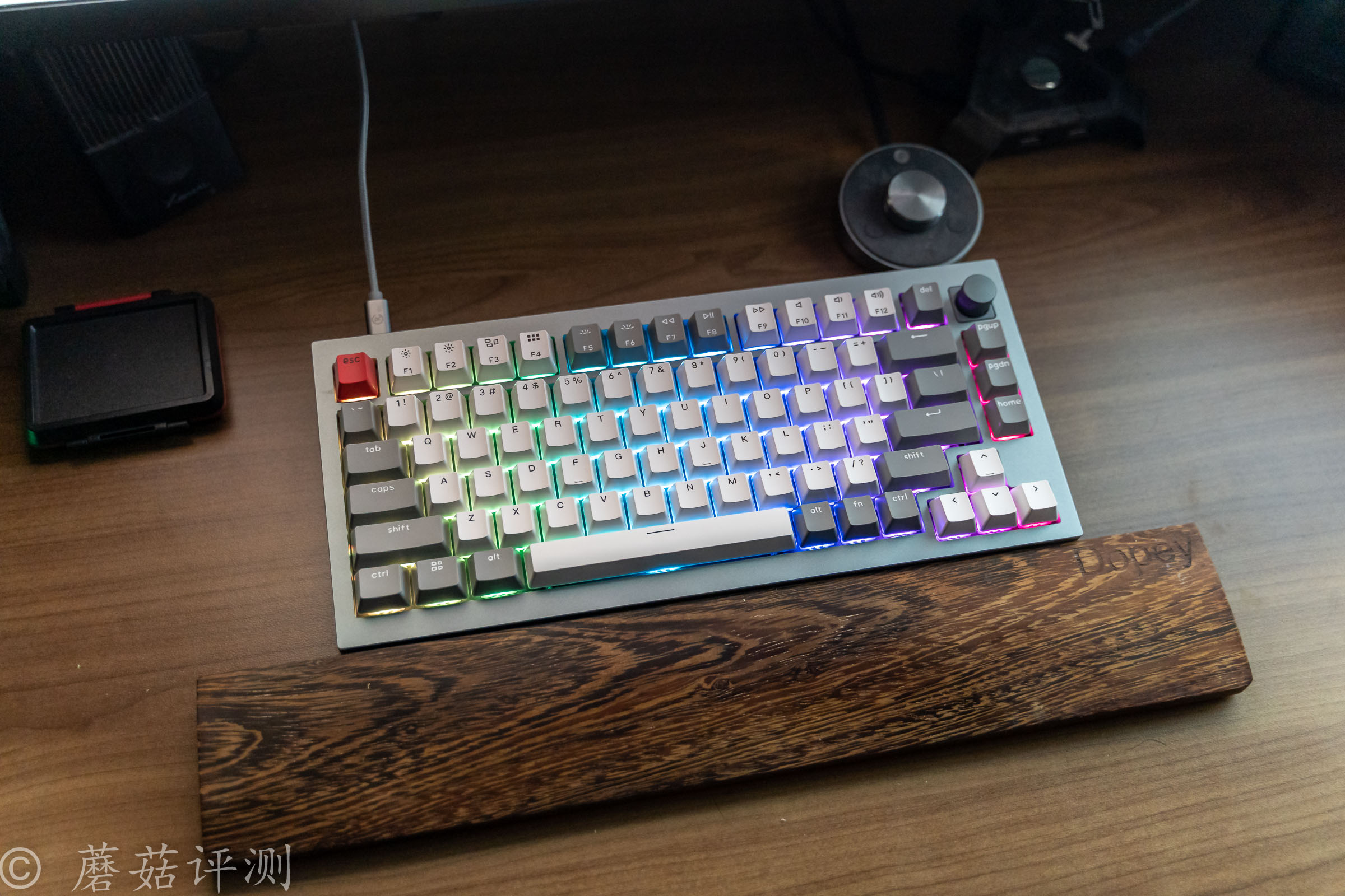 極致靜音穩(wěn)定，100%個性化定制，Keychron Q1V1客制化CNC機械鍵盤 深度評測