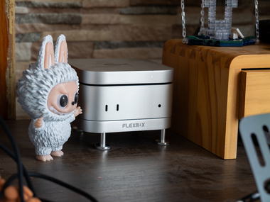 Macmini4小配件：韌能S10鋁合金散熱防塵底座體驗(yàn)